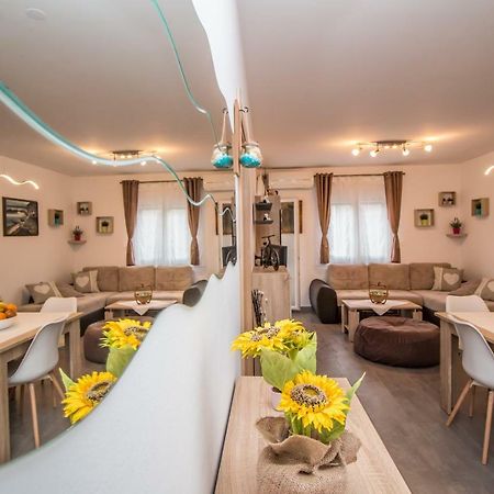 Sunny Point Apartment Rovinj Luaran gambar