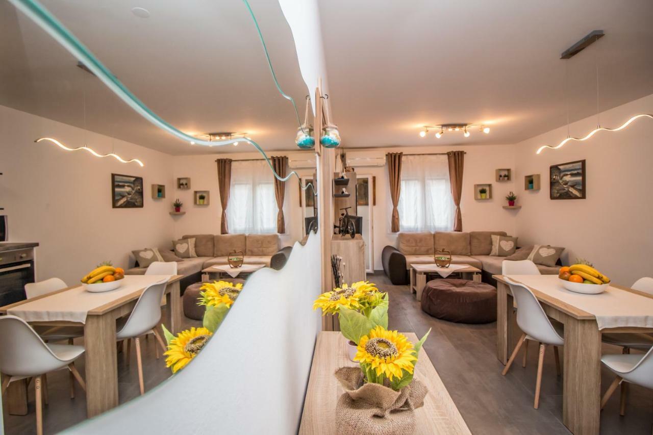 Sunny Point Apartment Rovinj Luaran gambar