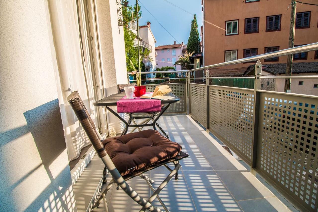 Sunny Point Apartment Rovinj Luaran gambar