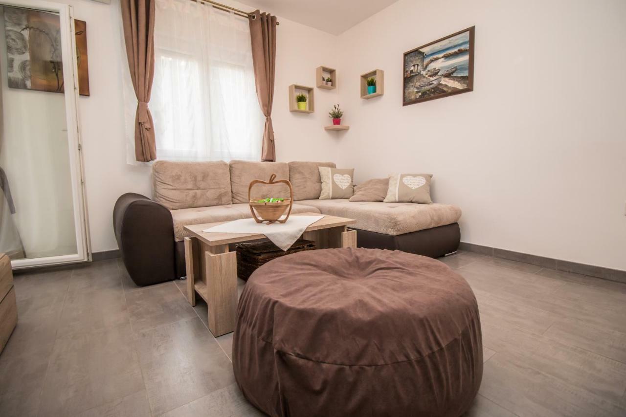 Sunny Point Apartment Rovinj Luaran gambar