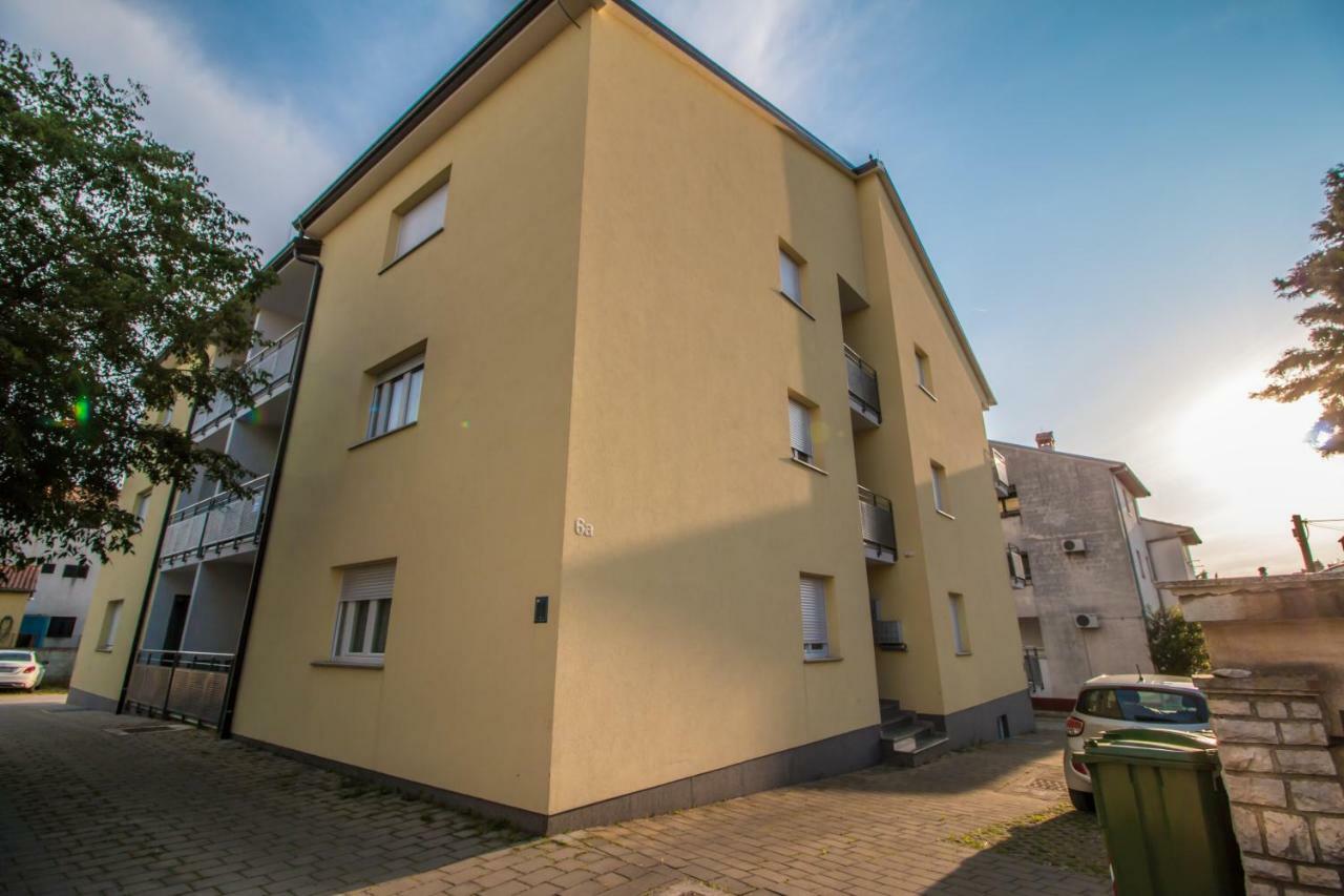 Sunny Point Apartment Rovinj Luaran gambar