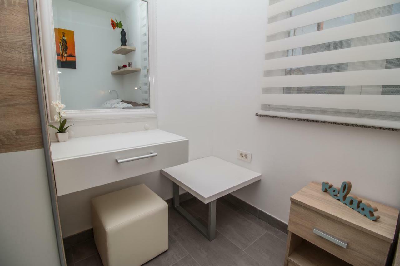 Sunny Point Apartment Rovinj Luaran gambar