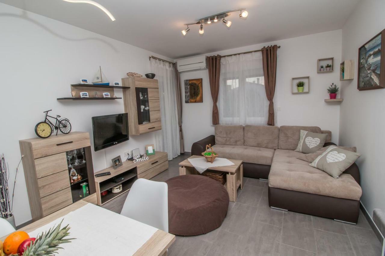 Sunny Point Apartment Rovinj Luaran gambar