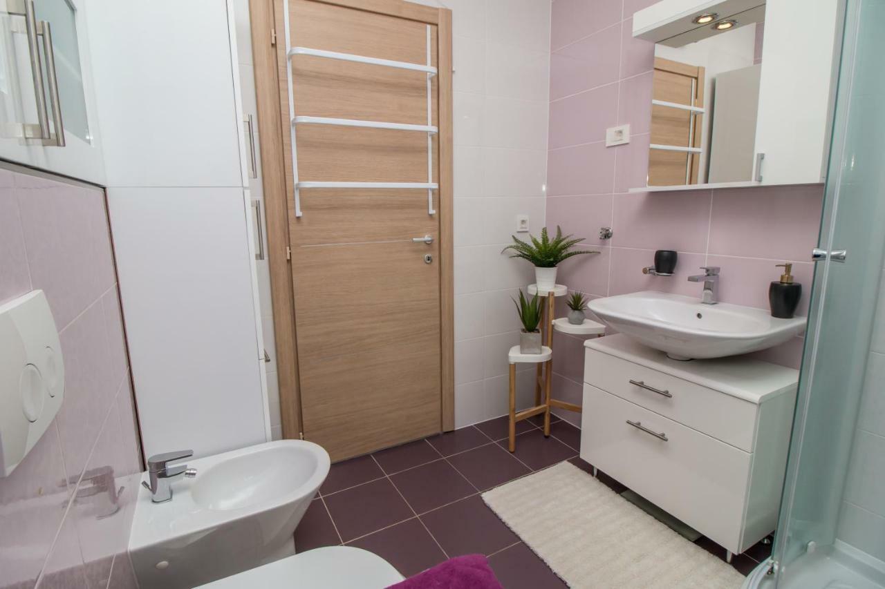 Sunny Point Apartment Rovinj Luaran gambar