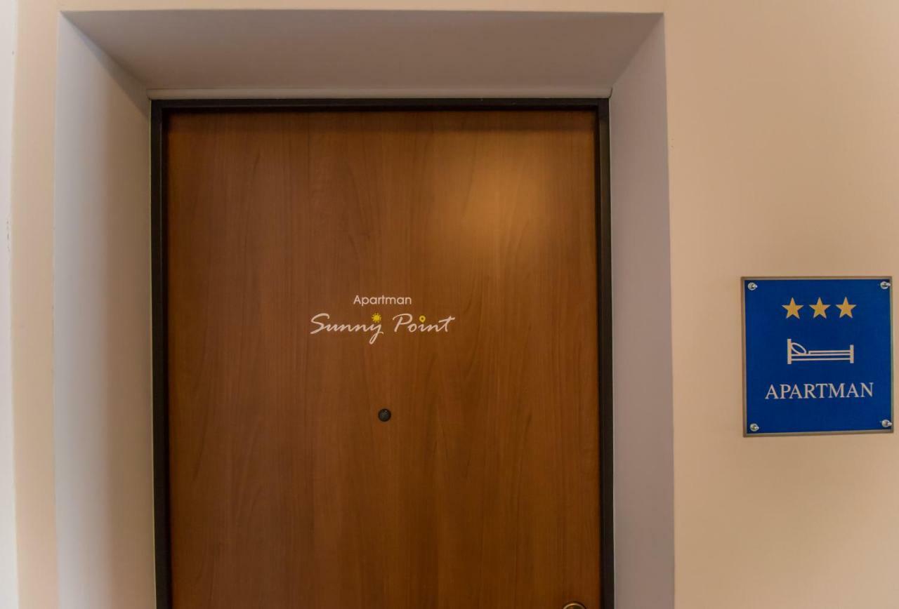Sunny Point Apartment Rovinj Luaran gambar